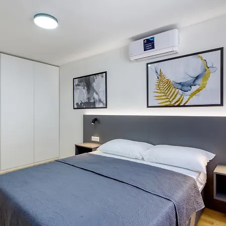 Delightfully House With A Private Pool And A Sea View בית נופש *