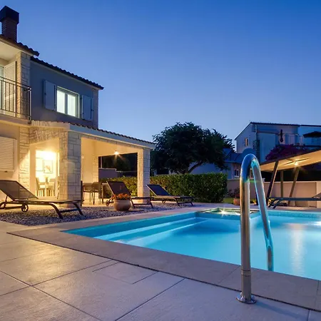 Delightfully House With A Private Pool And A Sea View *